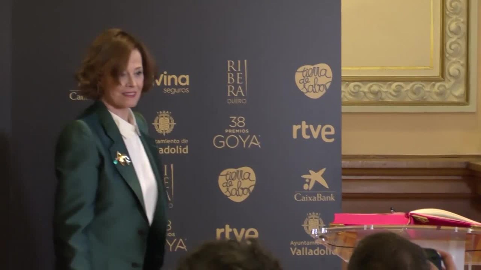 Sigourney Weaver se prepara para una gala de los Goya marcada por Vox y la violencia sexual