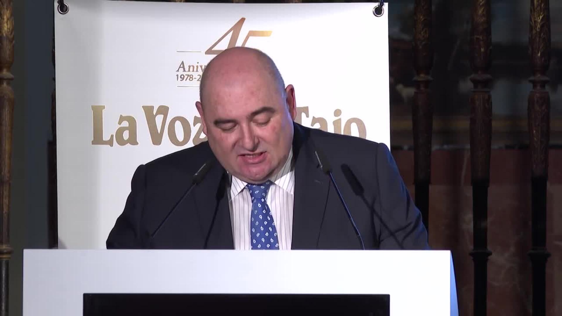La Voz del Tajo sopla 45 velas con Retana defendiendo el oficio