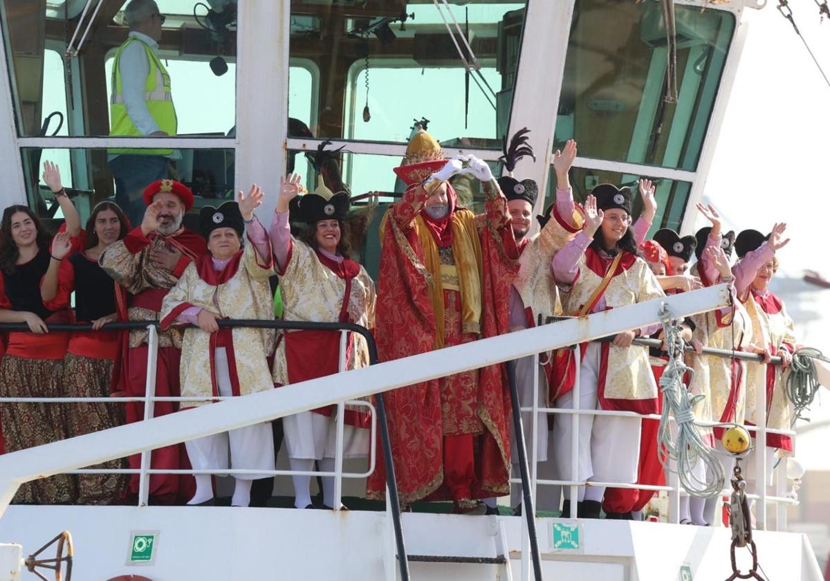 Los Reyes Magos, en la Naval