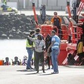 De parto en la Ruta Canaria: una mujer da a luz en plena travesía, antes de ser rescatada