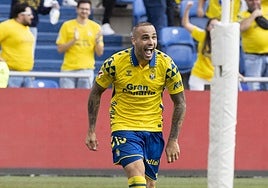 Sandro, en la celebración de uno de sus goles en la presente temporada.