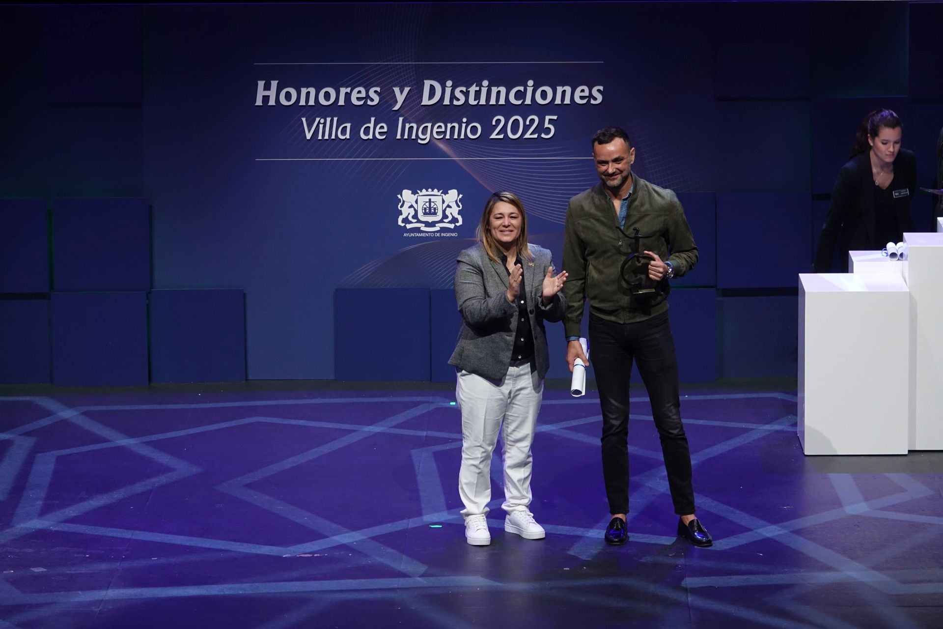 Entrega de Honores y Distinciones de Ingenio