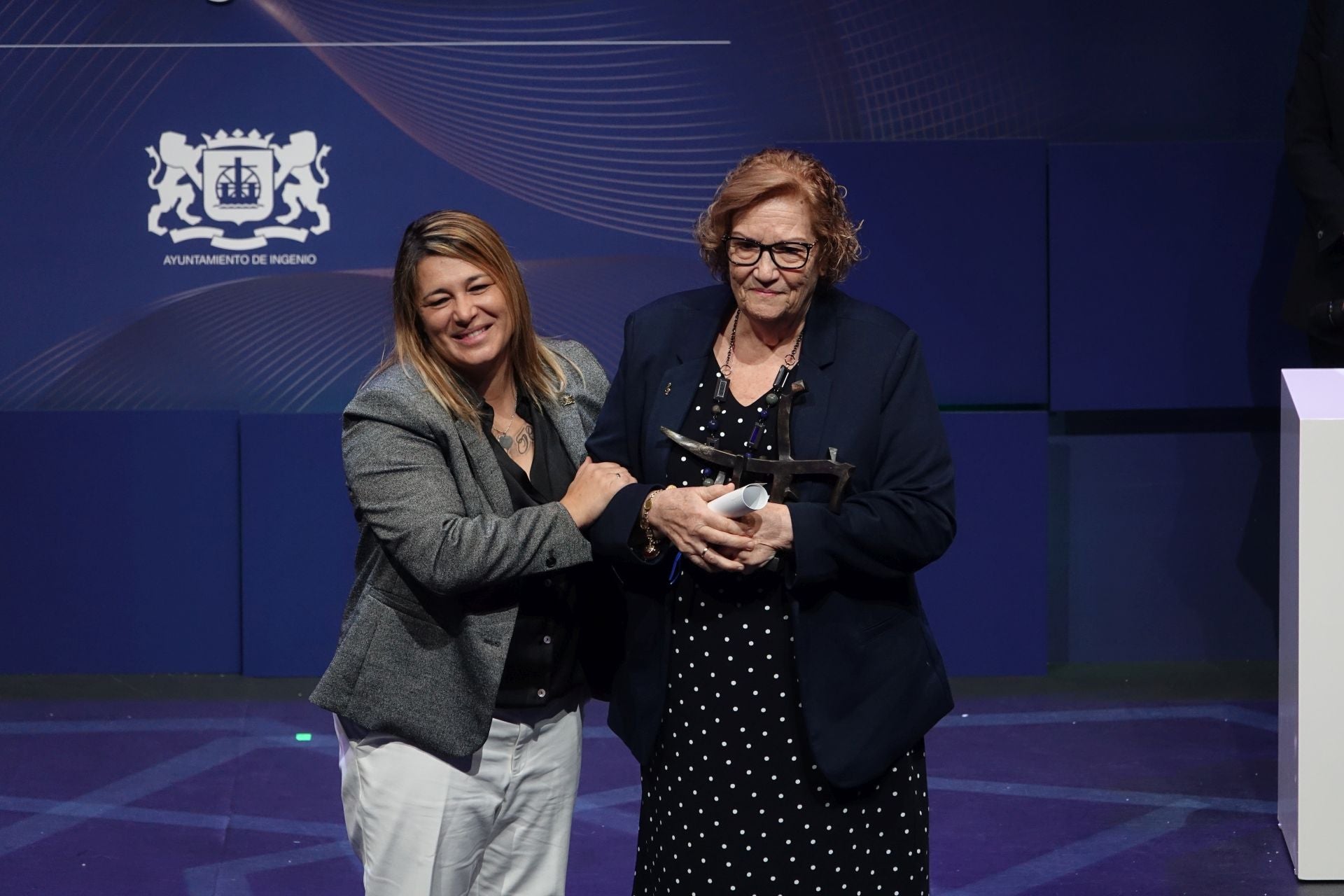 Entrega de Honores y Distinciones de Ingenio