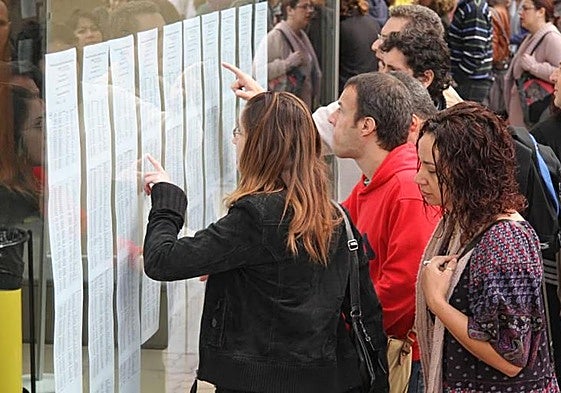 Imagen de archivo de examen de oposición en el Campus de Tafira.