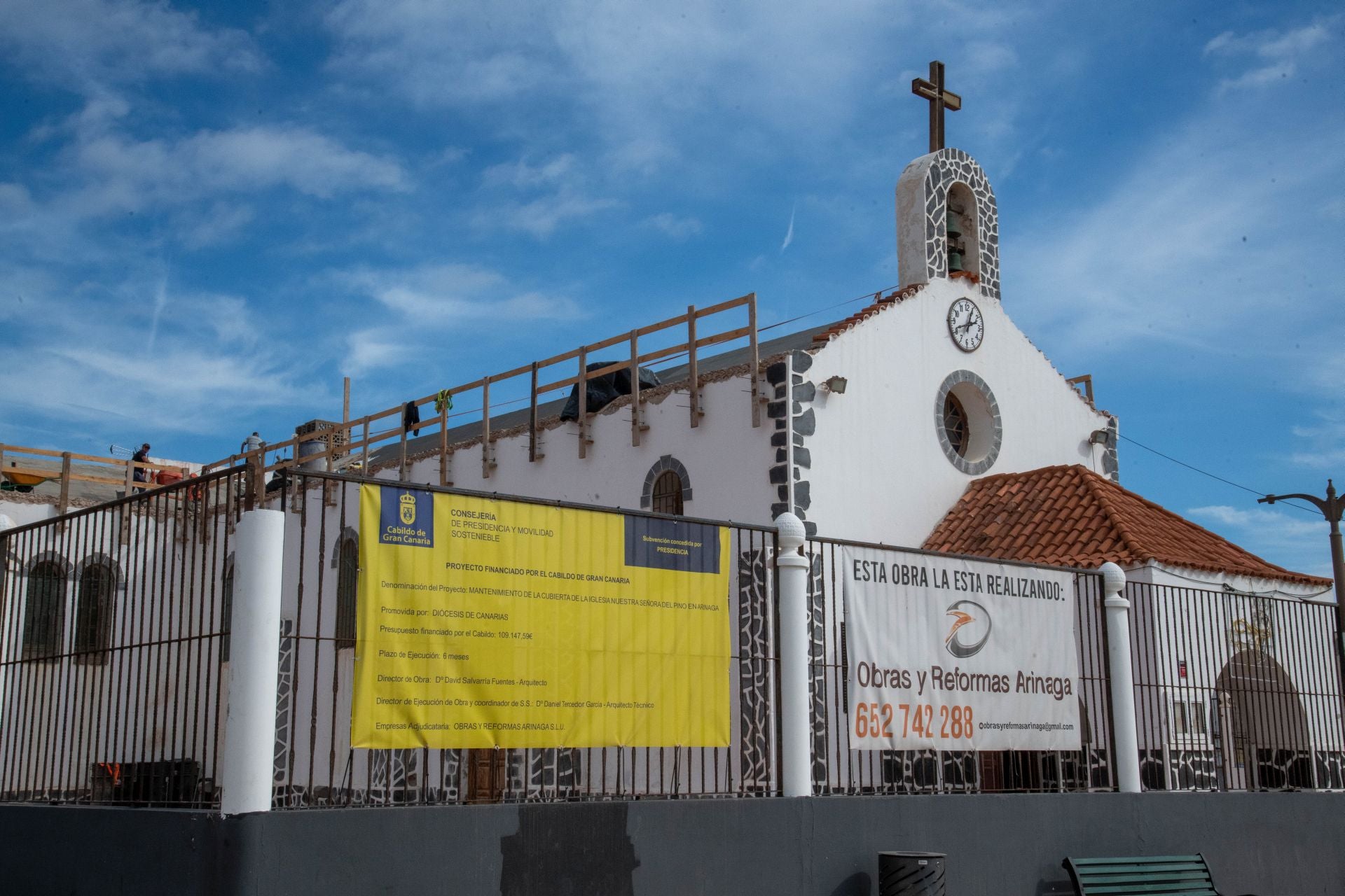 Obras en la iglesia Nuestra Señora del Pino de Arinaga.