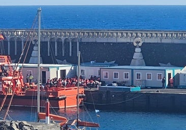 El Hierro pide explicaciones por la instalación de contenedores para migrantes