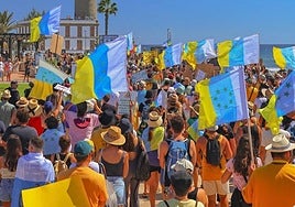Imagen de una manifestación de 'Canarias tiene un límite'.