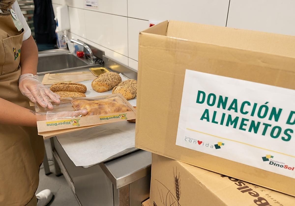 HiperDino y la Fundación DinoSol transforman el desperdicio alimentario en 567.000 kilos de ayuda