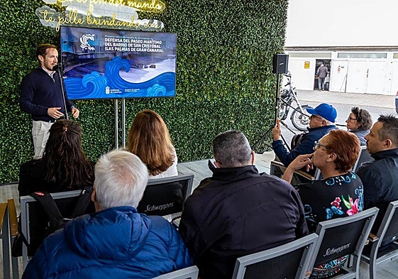 Zapata presentó a los vecinos un estudio de alternativas para el barrio.