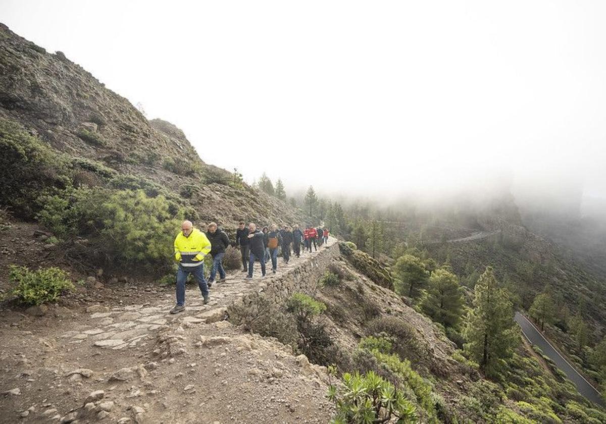 Entra en vigor el acceso limitado al Roque Nublo y su línea de guaguas