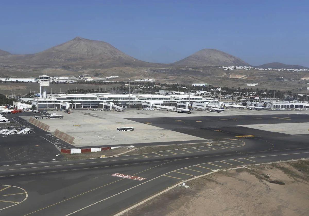 Imagen aérea del aeropuerto de Lanzarote.