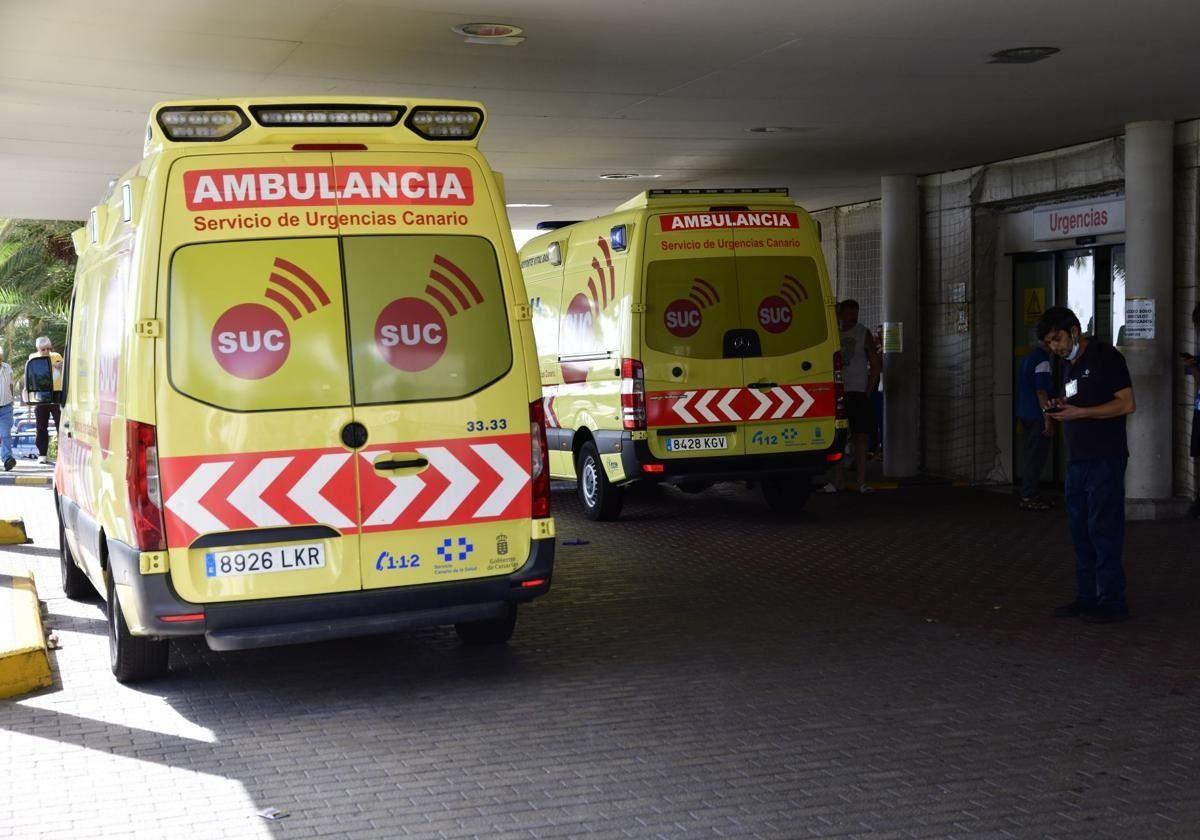 Imagen de archivo del acceso al servicio de Urgencias del hospital Insular de Gran Canaria.