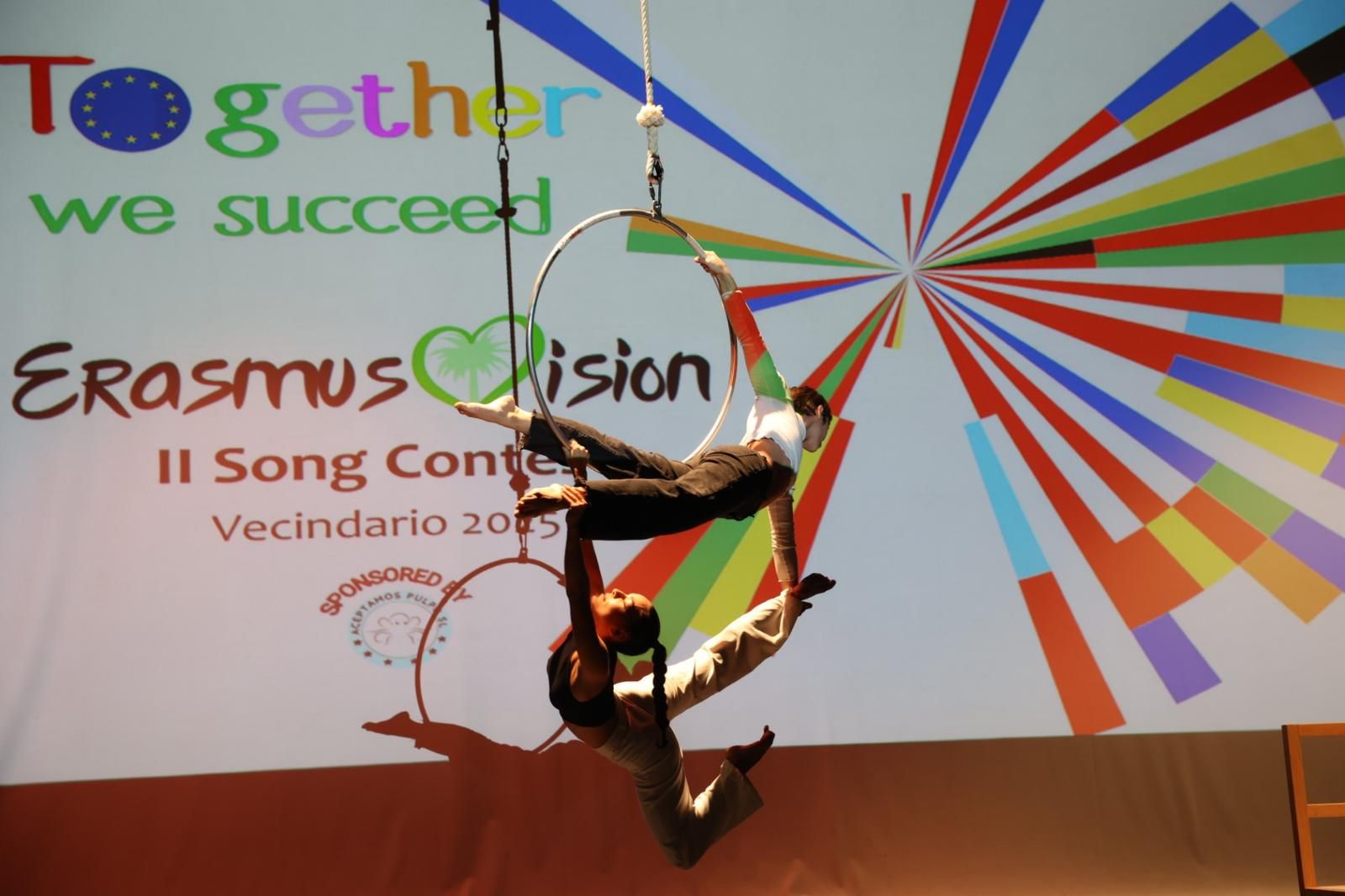El IES Vecindario brilla con talento en la celebración de Erasmusvisión
