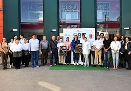 Foto de familia de parte de los participantes en Sabores del Mundo.