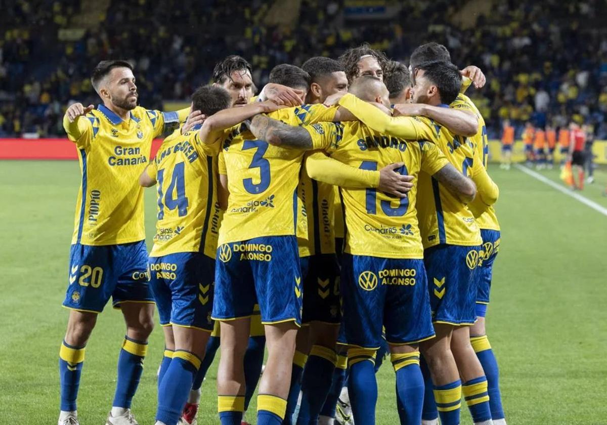 CANARIAS7 sortea tres entradas dobles para el UD Las Palmas - FC Barcelona