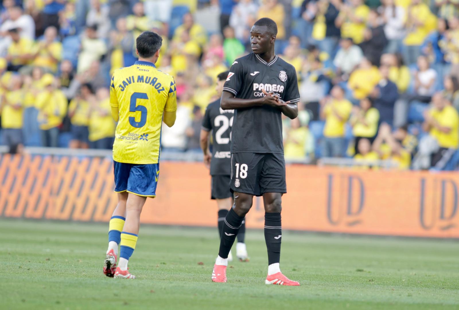 El duelo ante el Villarreal y el tributo a Kirian, en imágenes