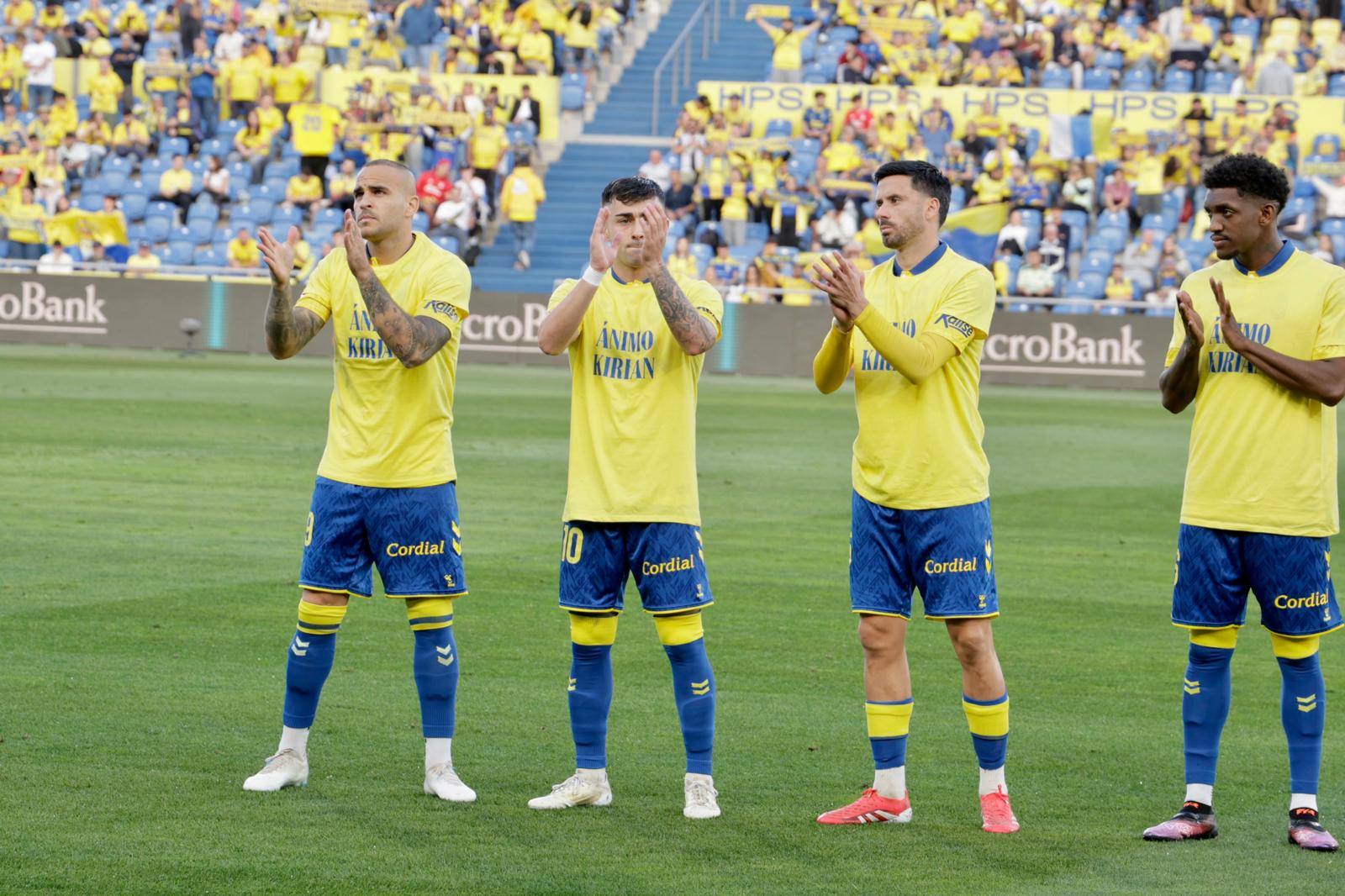 El duelo ante el Villarreal y el tributo a Kirian, en imágenes