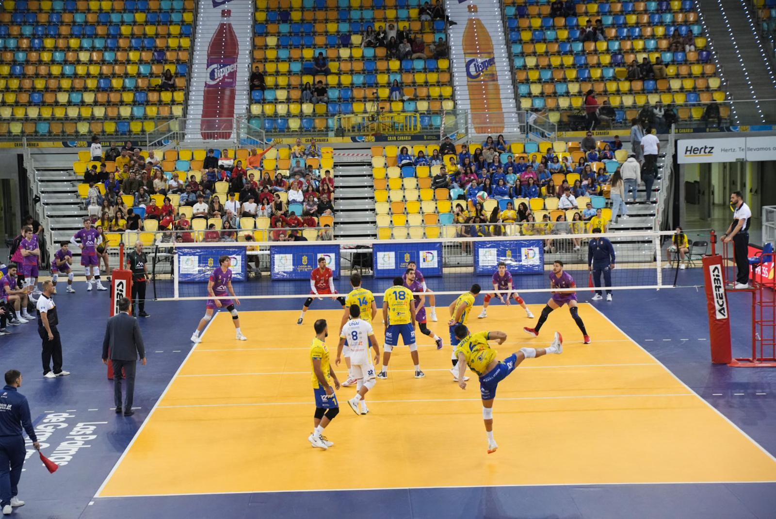 Todas las instantáneas del triunfo amarillo ante el Manacor