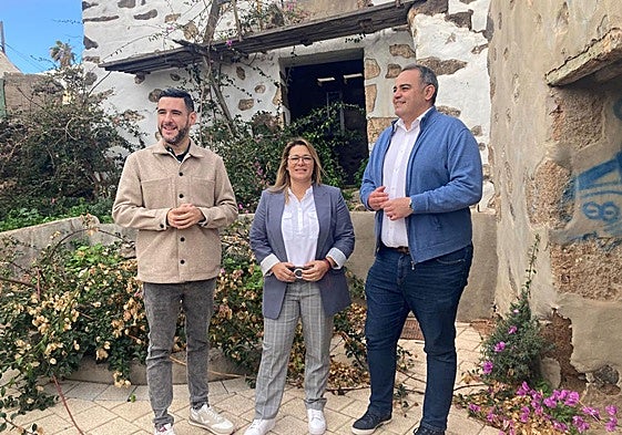 Rubén Cruz, Vanesa Martín y Rayco Padilla, en la Casa de Matos.