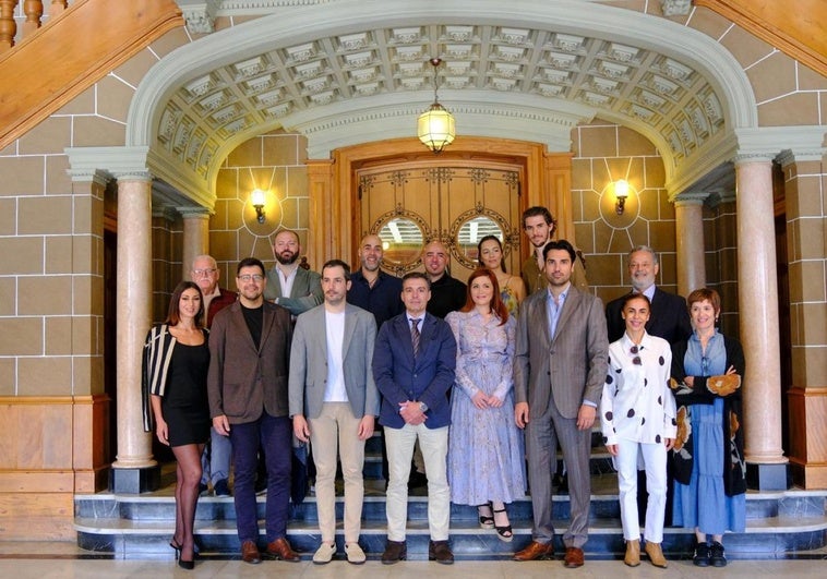 Foto de familia, este miércoles, de la presentación de 'Il Tabarro' y 'Le Villi', en el Teatro Pérez Galdós.