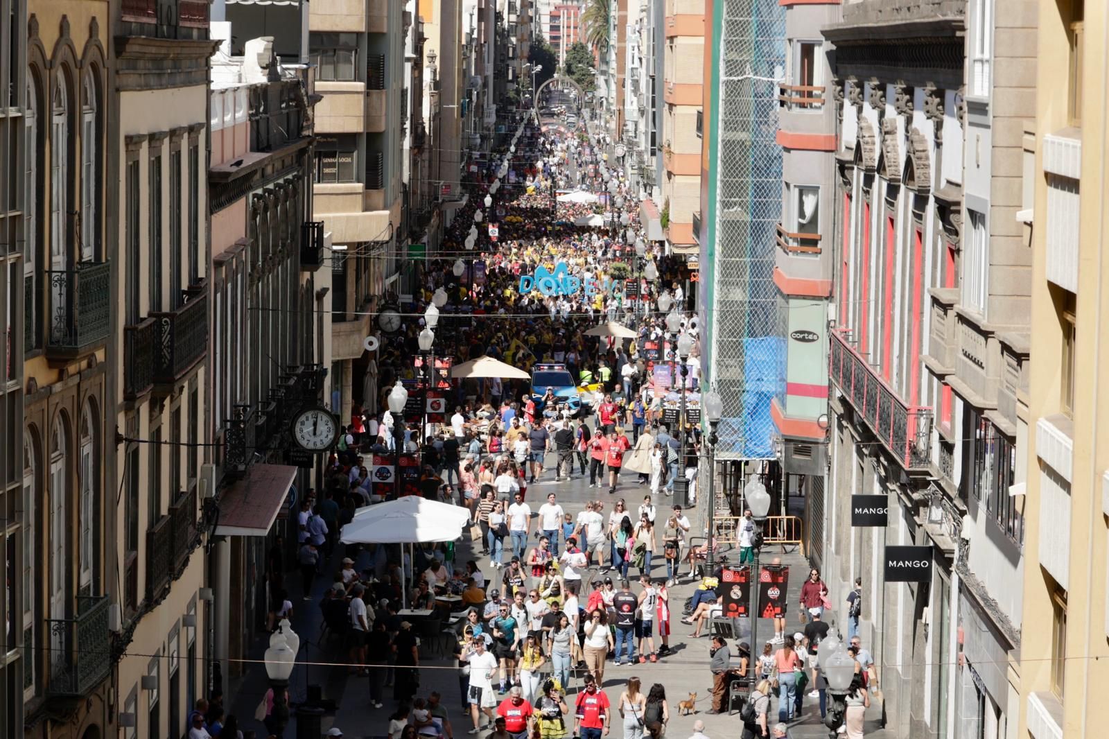 Las imágenes más destacadas de la emisión especial en directo de Canarias7.es