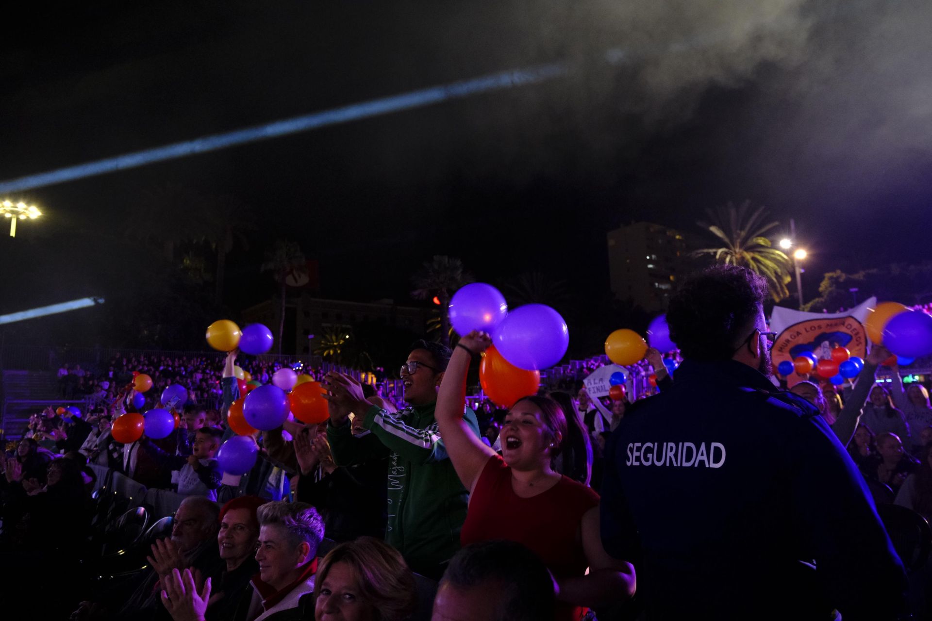 La primera fase de murgas adultas del carnaval de Las Palmas de Gran Canaria, en imágenes