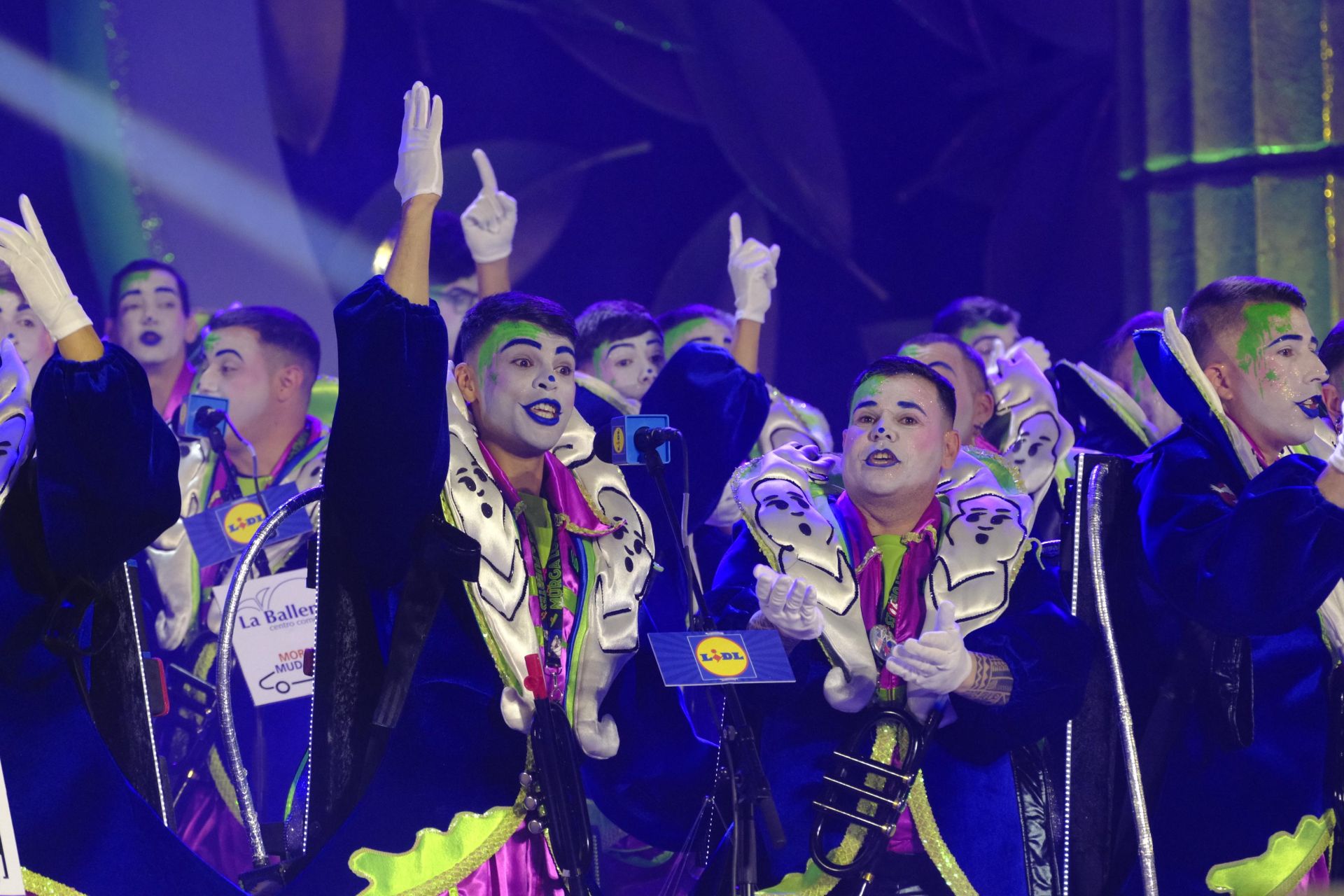 La primera fase de murgas adultas del carnaval de Las Palmas de Gran Canaria, en imágenes