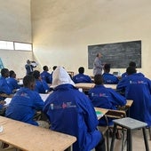 Clavijo viaja a Mauritania, país del que parten «el 50% de los cayucos que arriban a Canarias»