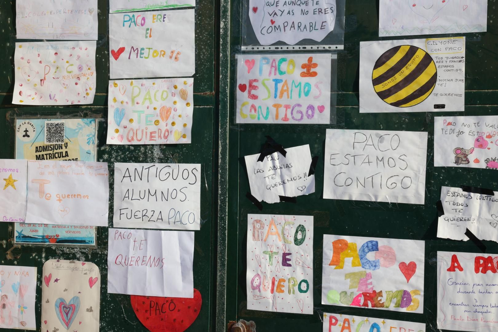 Padres y madres del CEIP La Garita apoyan a Paco, el conserje