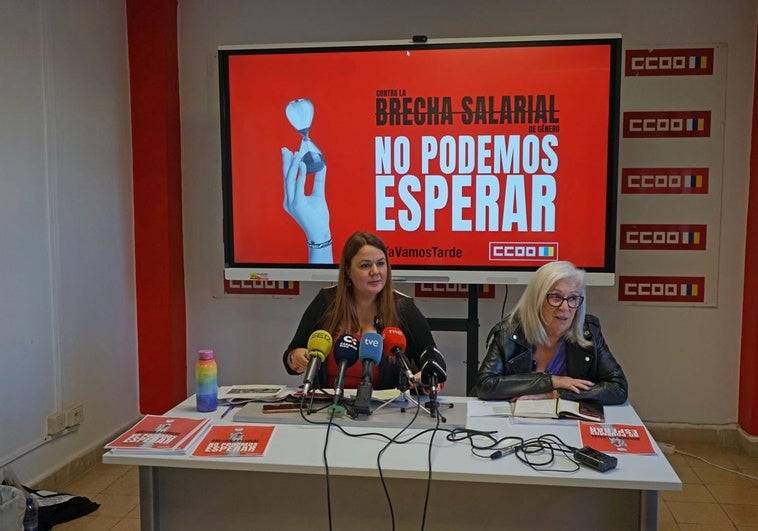 Elvira Hernández y Adelina Jaén en rueda de prensa.