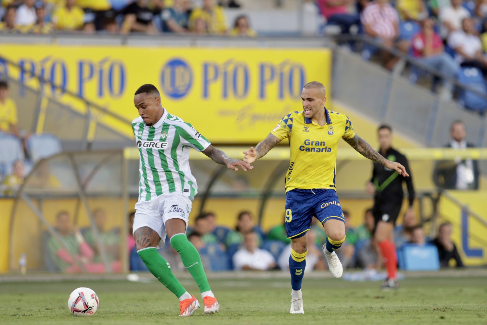 Natan y Sandro, en el choque entre la UD y el Betis.