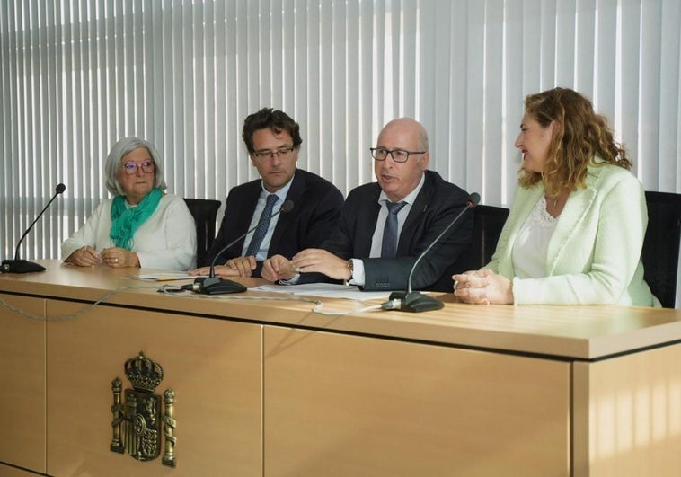 Presentación del servicio de información social que en breve entrará en funcionamiento en la Ciudad de la Justicia de Las Palmas de Gran Canaria para personas con discapacidades.