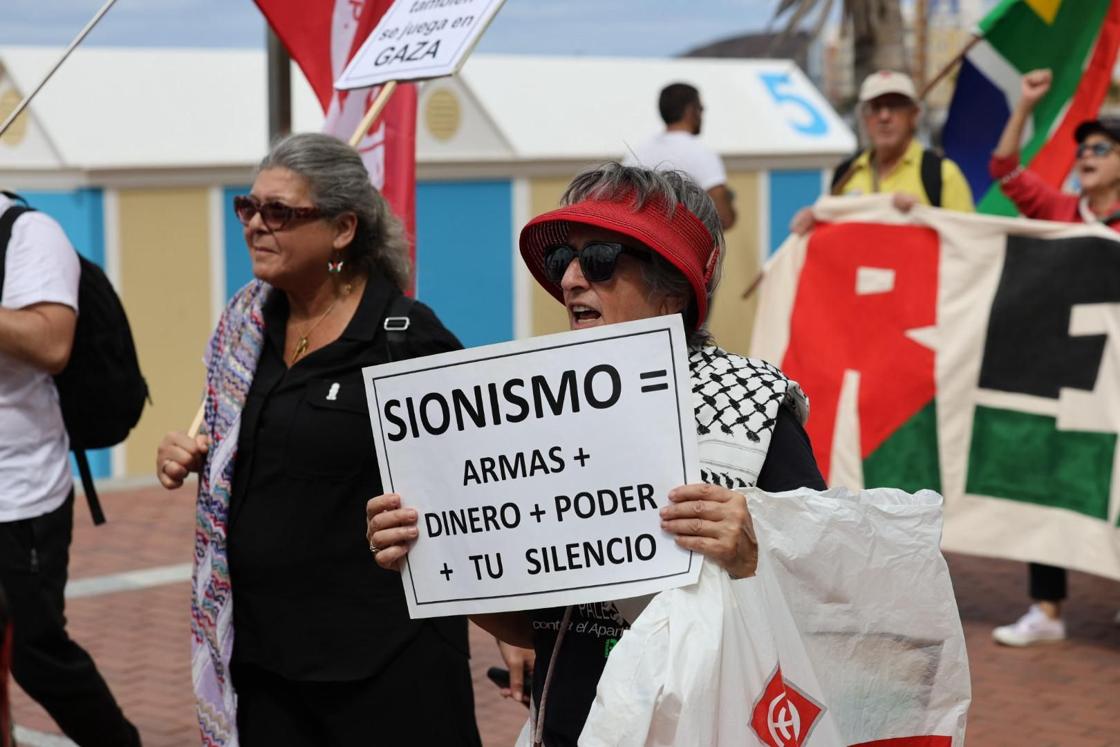 Manifestación contra la guerra, en defensa de la paz y del pueblo palestino