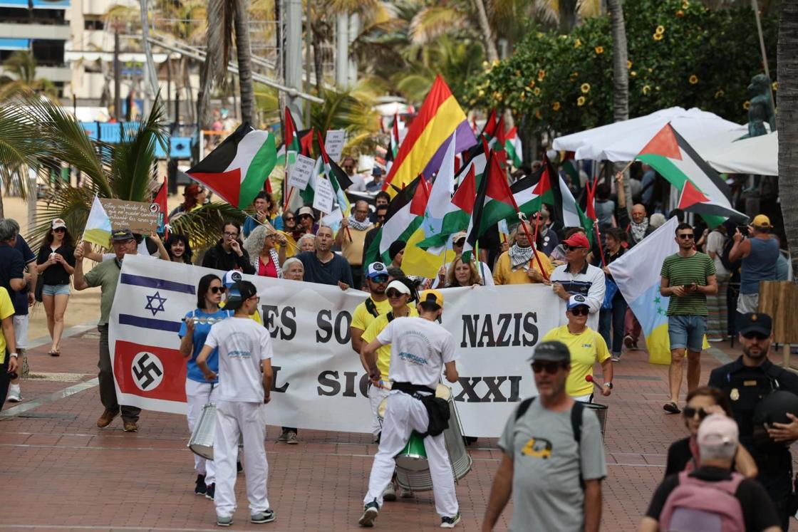 Manifestación contra la guerra, en defensa de la paz y del pueblo palestino