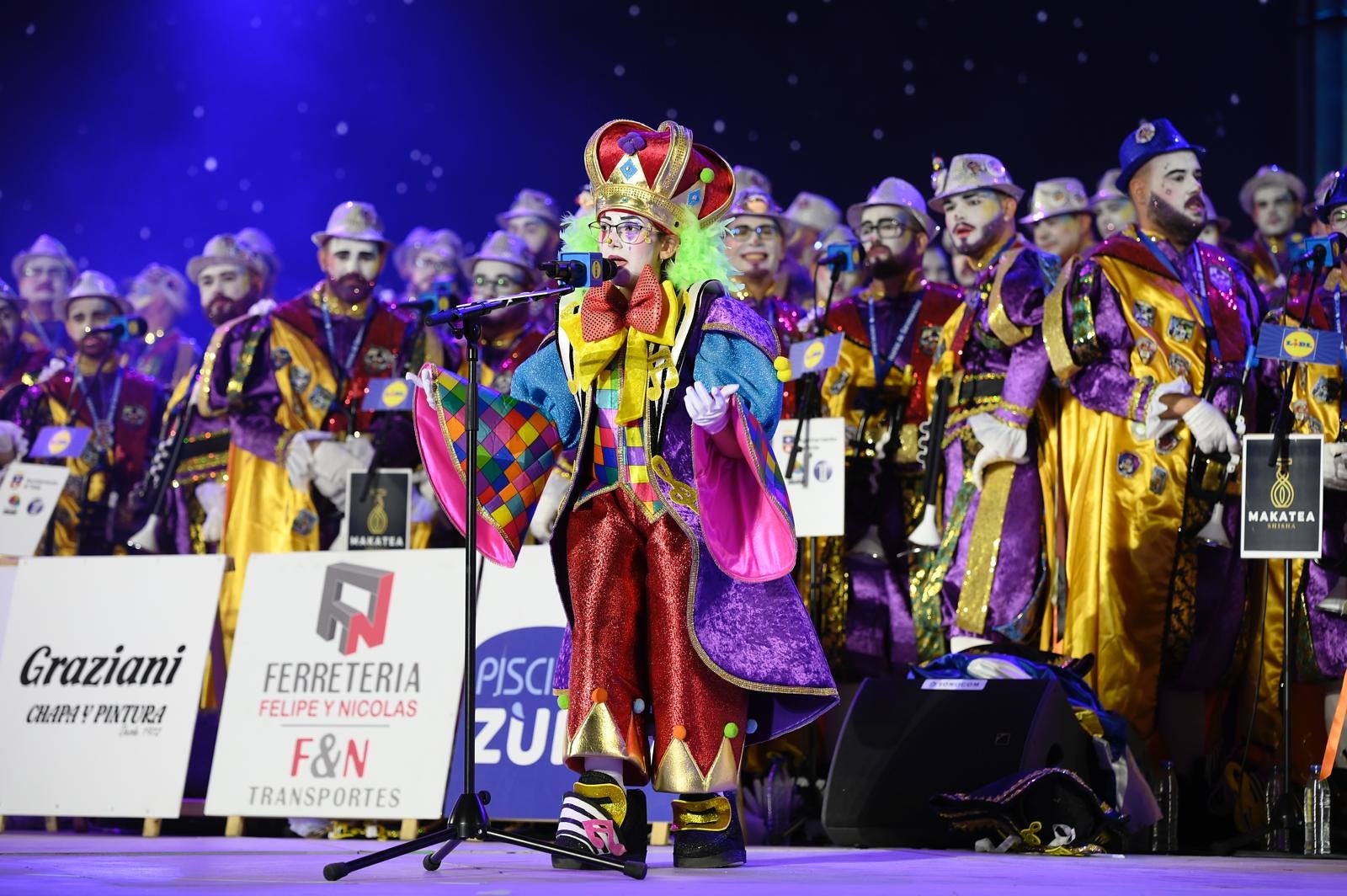 Magia y humor en la final de murgas del carnaval de Las Palmas de Gran Canaria