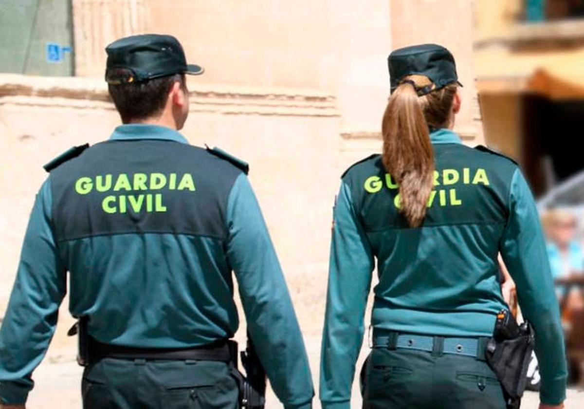 Imagen de archivo de agentes de la Guardia Civil.