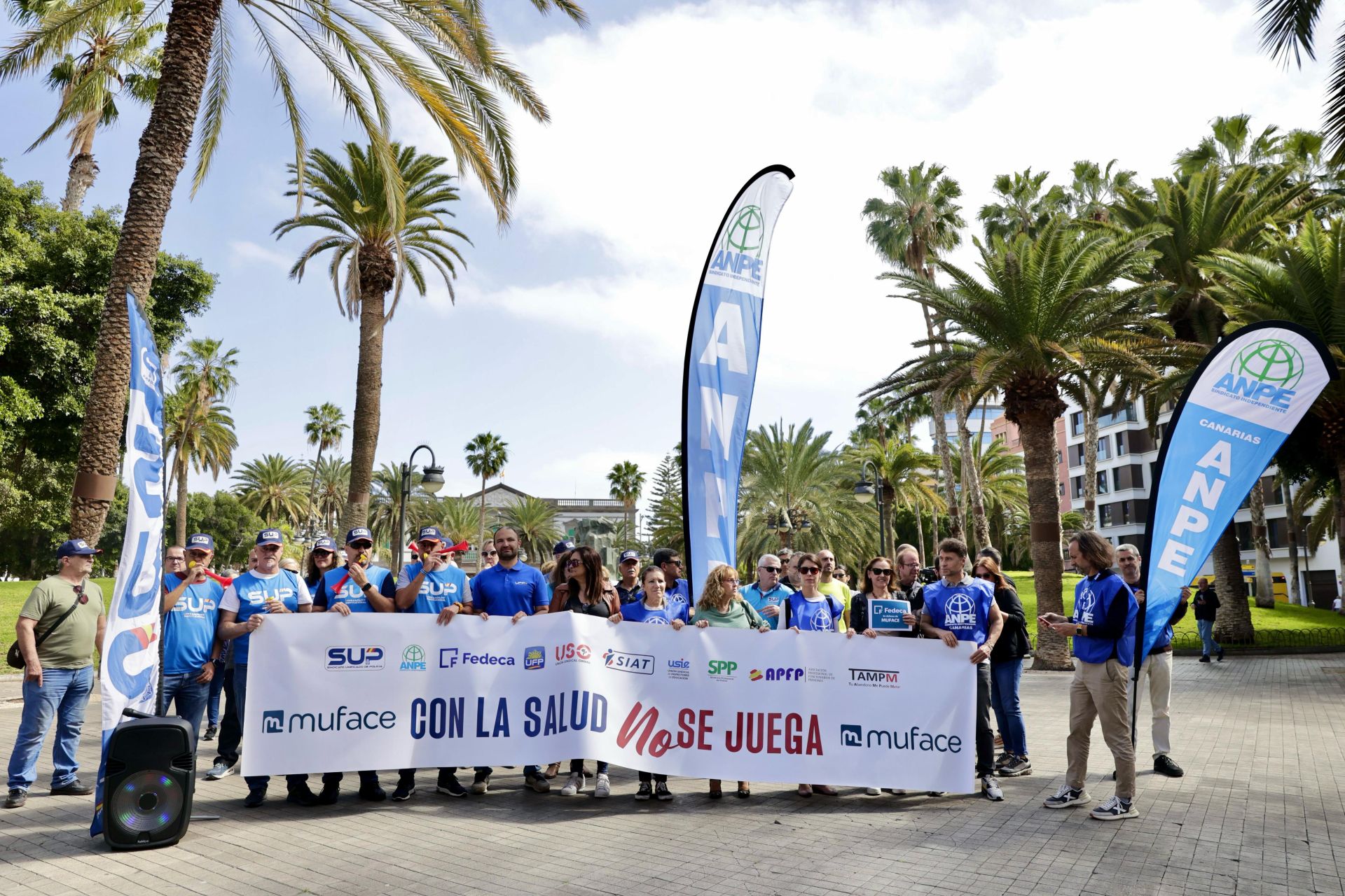 10 sindicatos salen a la calle en la capital grancanaria en defensa del sistema de Muface