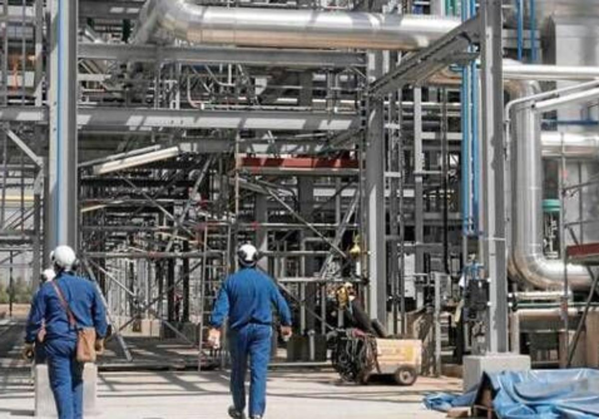 Los precios industriales en Canarias suben un 15,3% en enero