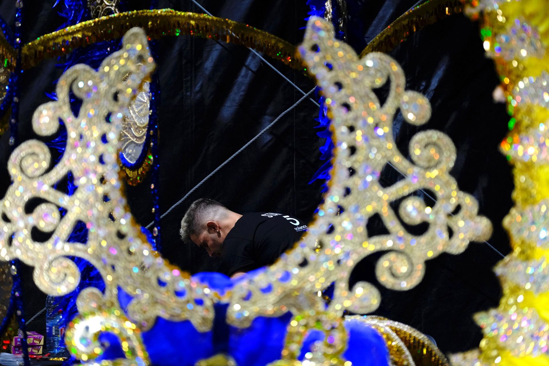 Gala de la reina: las candidatas se preparan para su puesta de largo