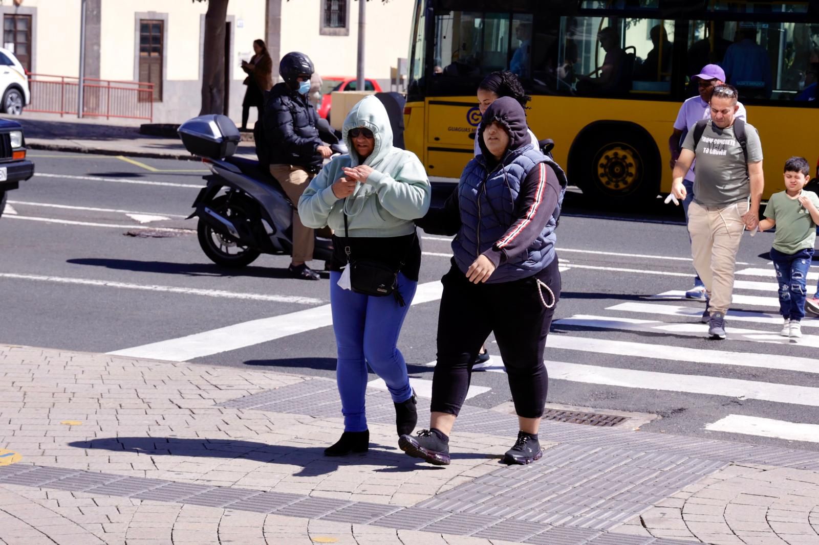 Imágenes de la entrada a los juzgados de la exmujer y los hijos de Miguel Ramos