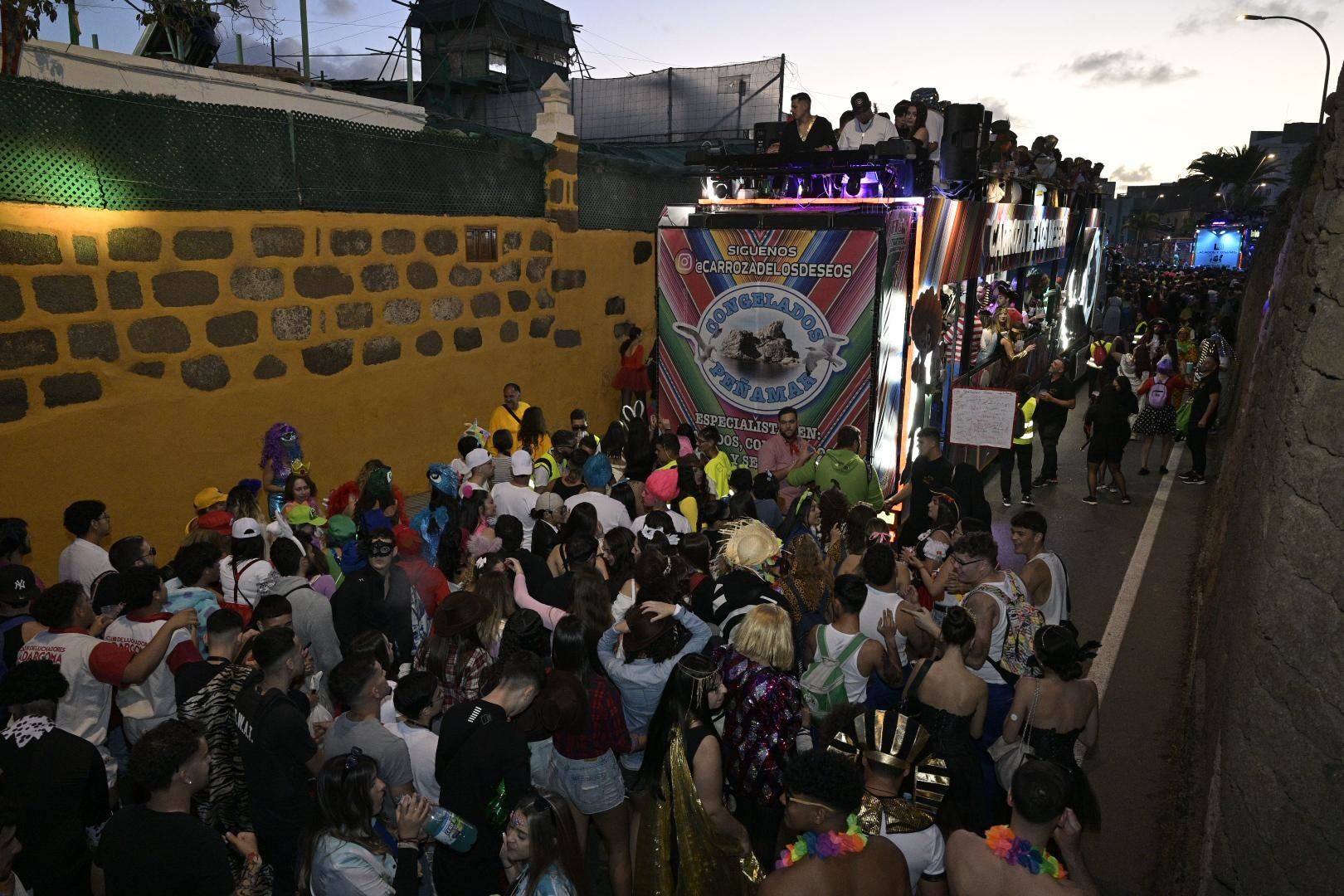 Gáldar sale a la calle a celebrar la cabalgata de su carnaval