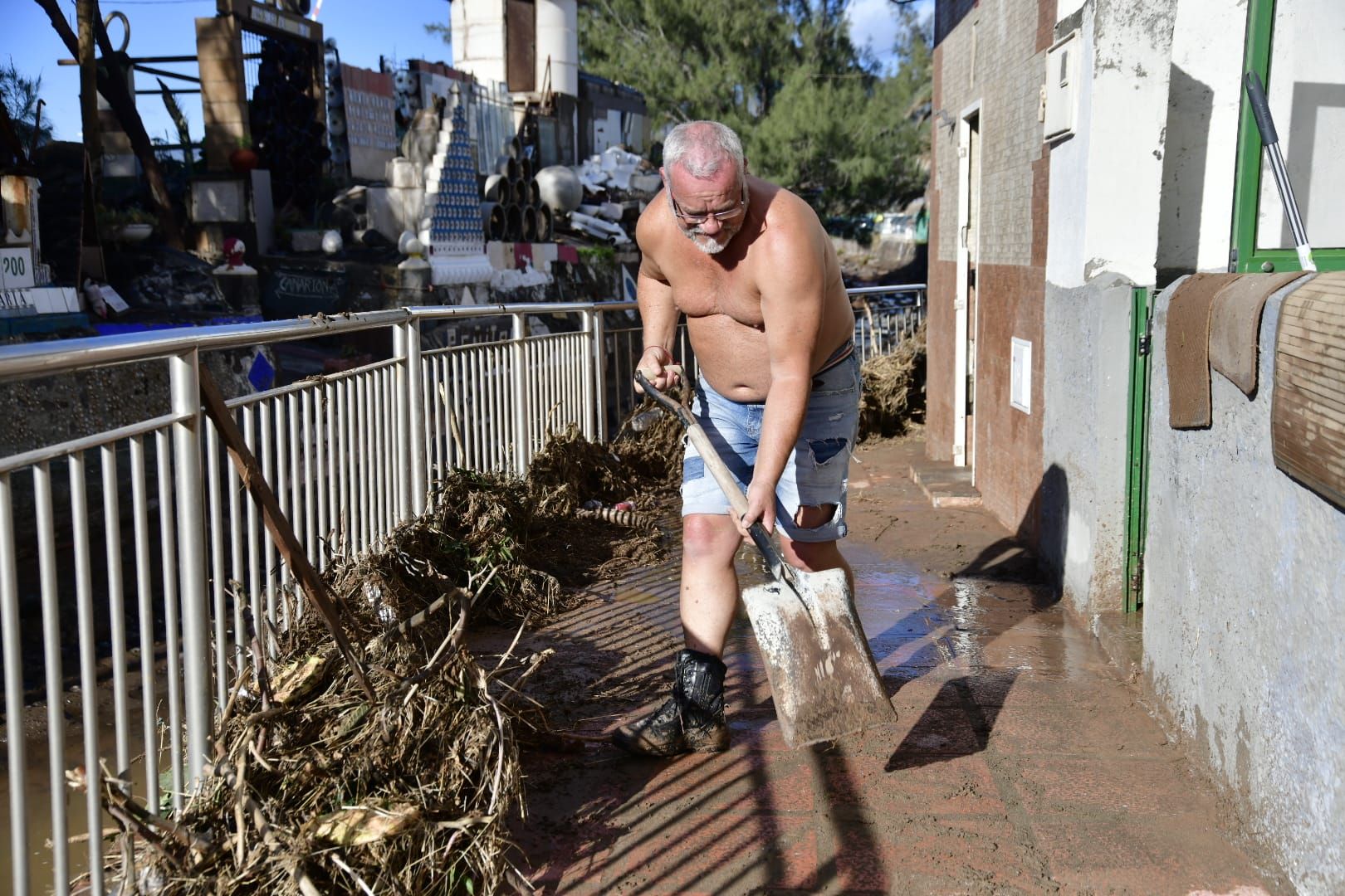 Telde se recupera poco a poco de los estragos de la tormenta