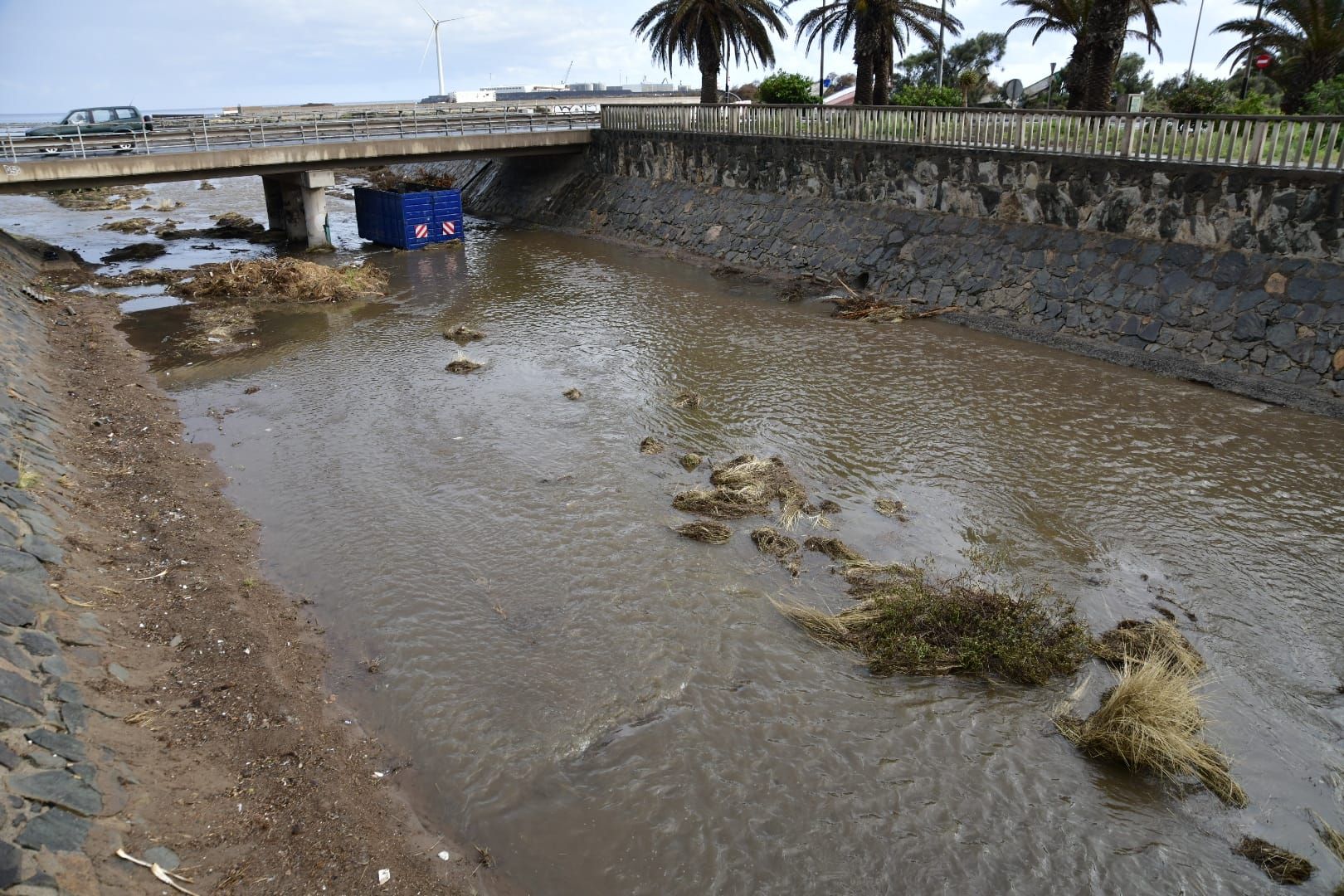 Las intensas lluvias se hacen con Arinaga