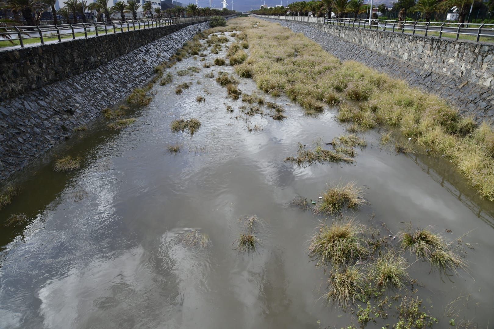 Las intensas lluvias se hacen con Arinaga