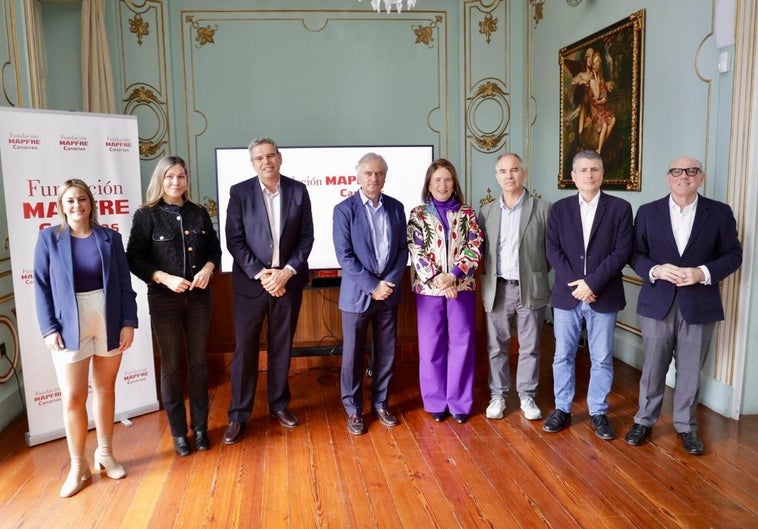 Encuentro informativo en la sede de la Fundación Mapfre Canarias en la capital grancanaria.