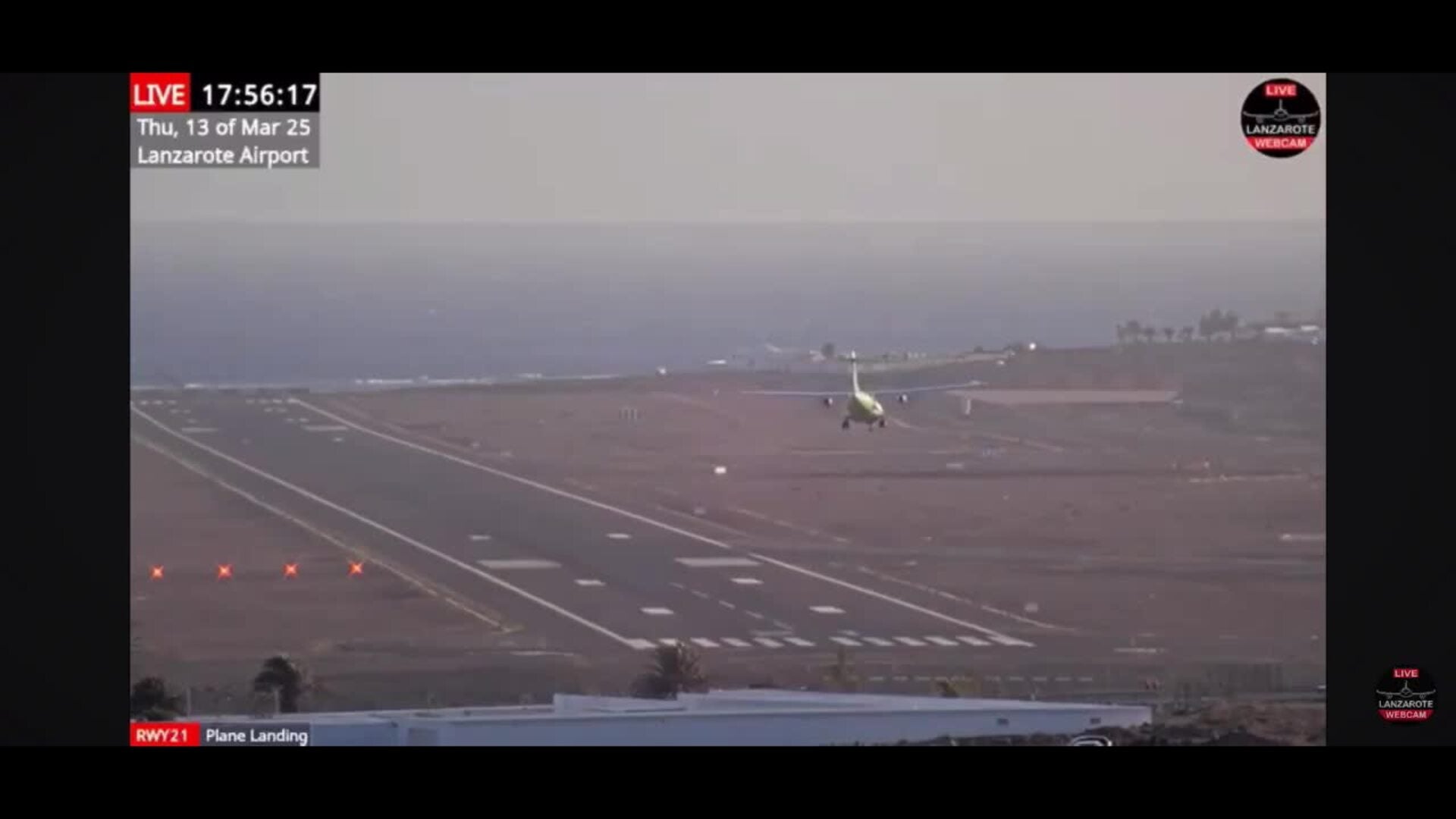 El viento se hace notar en el aeropuerto de Lanzarote