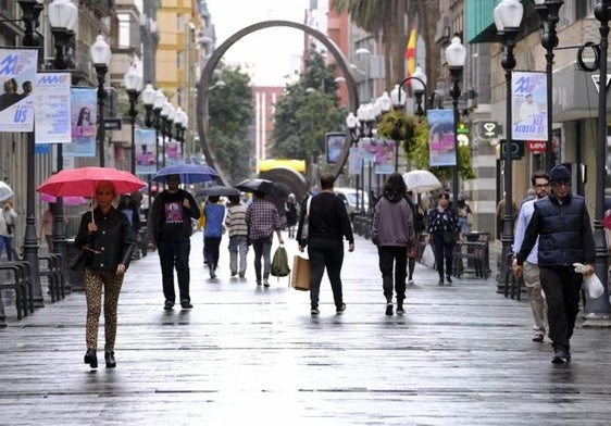 Episodio de lluvia en la capital grancanaria.