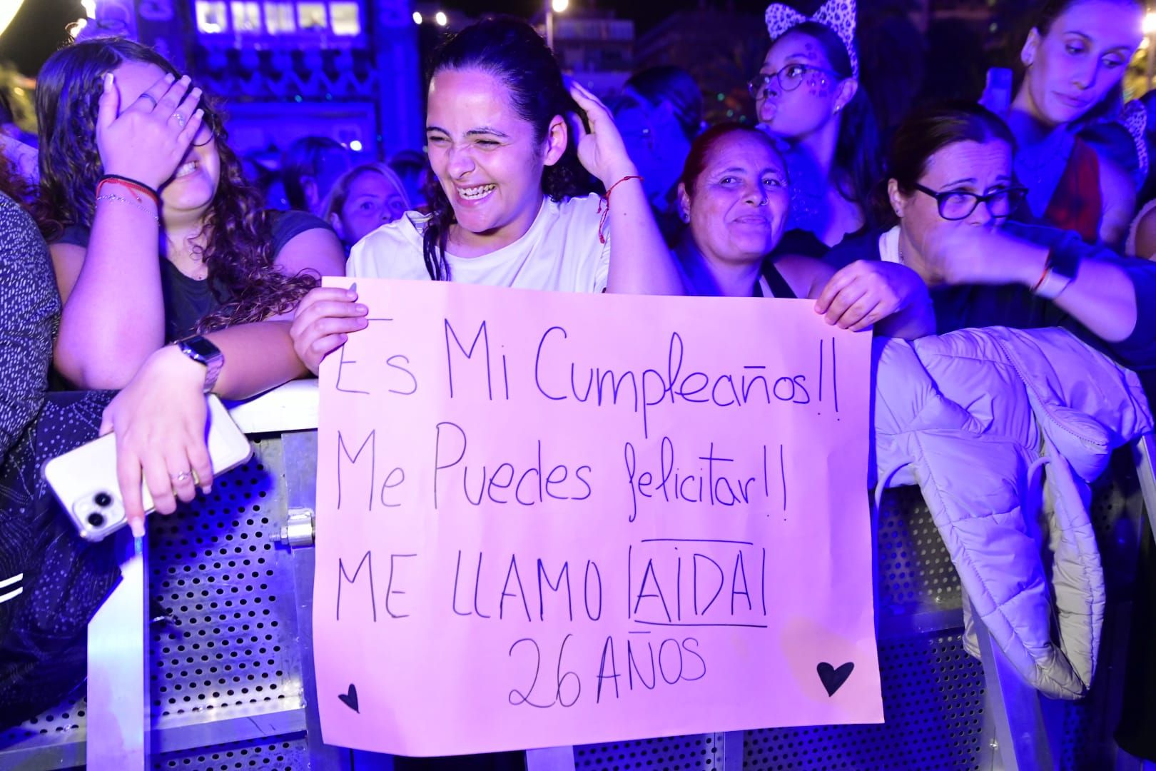 Maluma desata pasiones en el carnaval de Las Palmas de Gran Canaria