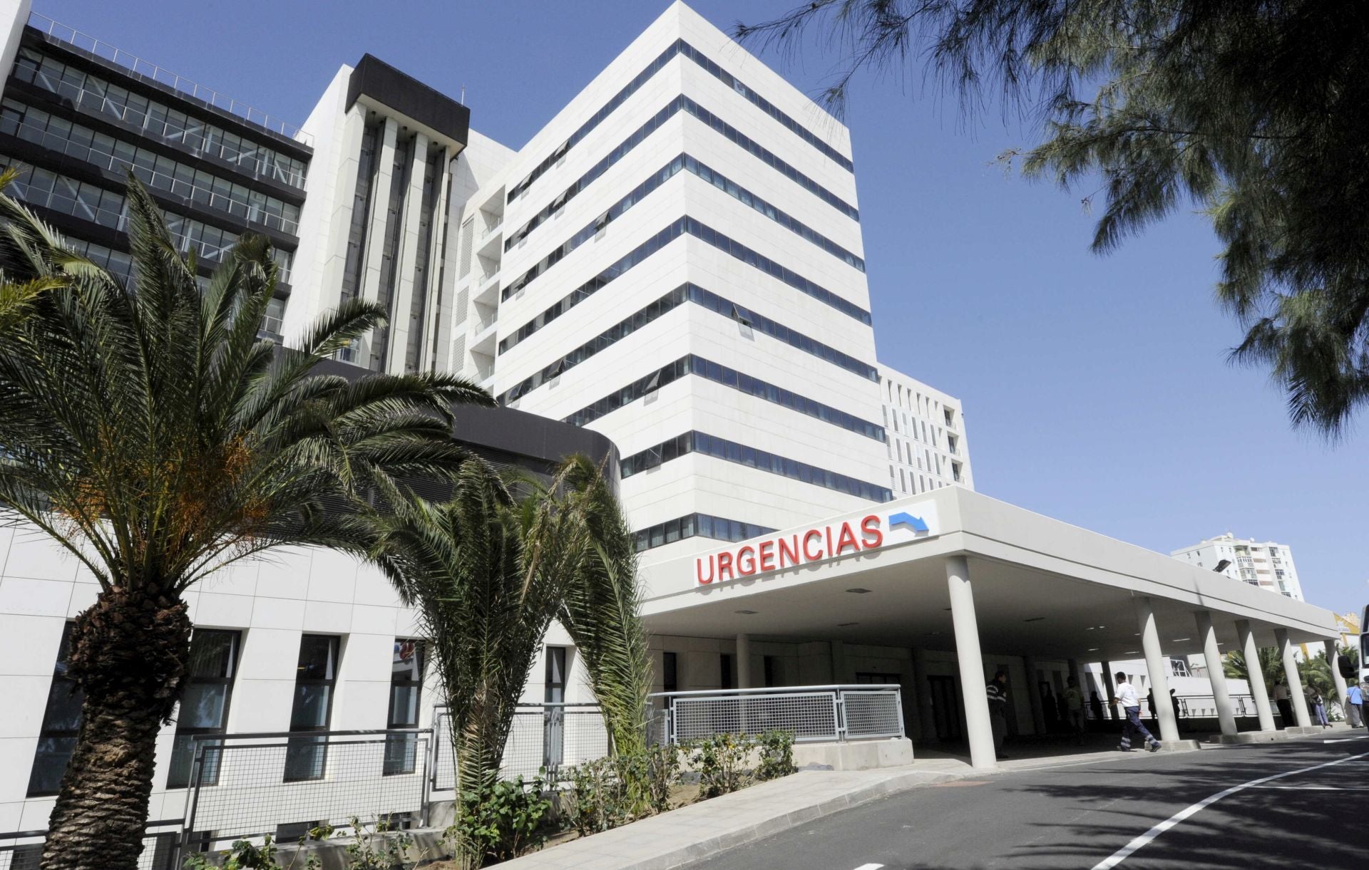 Exterior del Hospital Insular.