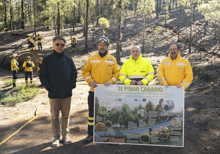 La infografía de Montecruz se presentó en una quema prescrita en el pinar.